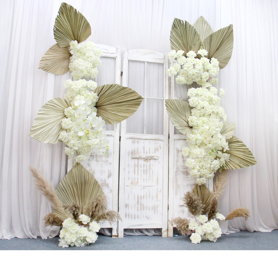 white garland backdrop for wedding10